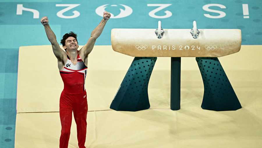 US' Stephen Nedoroscik competes in the artistic gymnastics men's pommel horse final during the Paris 2024 Olympic Games at the Bercy Arena in Paris, on August 3, 2024. (Photo by Gabriel BOUYS / AFP) (Photo by GABRIEL BOUYS/AFP via Getty Images)