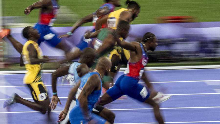 A photo finish in the men's 100-meter at the Paris Olympics