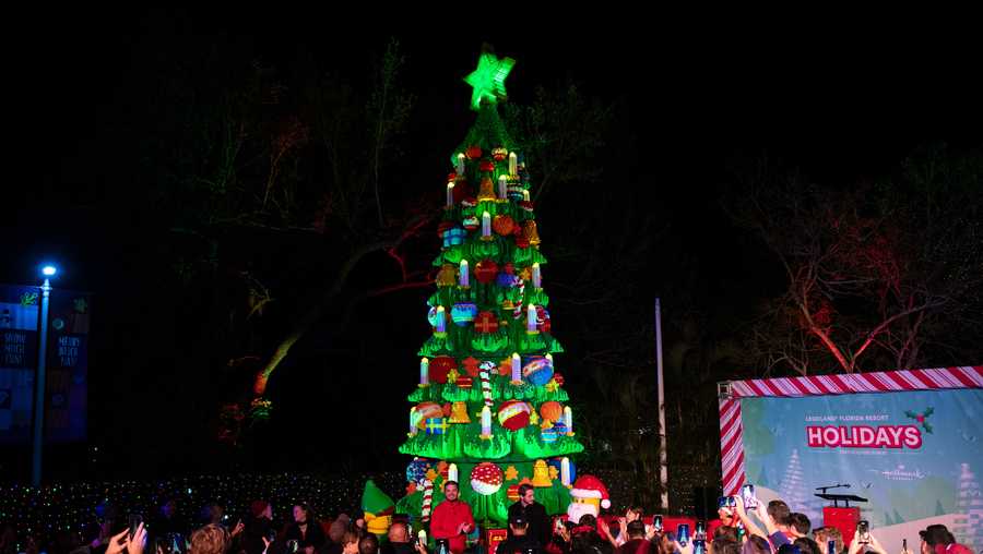 legoland christmas tree