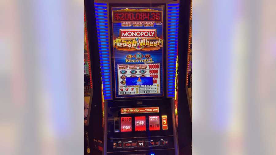 sky river casino slot machine